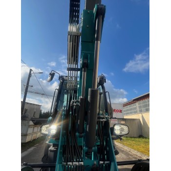 CHARGEUR TELESCOPIQUE CRM1600T