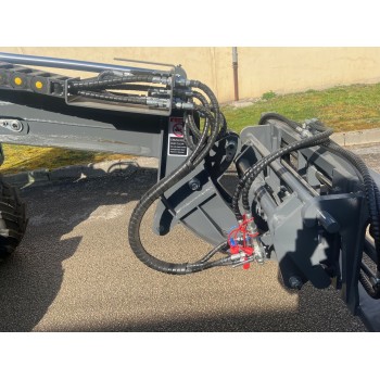 CHARGEUR TELESCOPIQUE CRM1600T