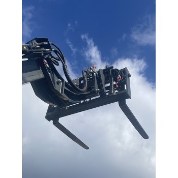 CHARGEUR TELESCOPIQUE CRM1600T