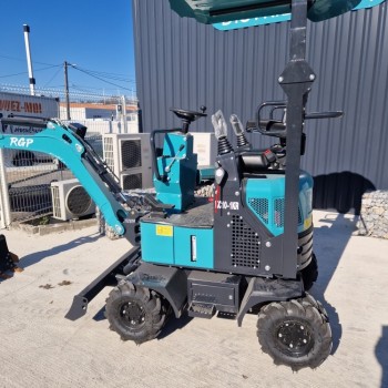 Mini-pelle 1.5T KC10-1KR MOTEUR Koop 192F